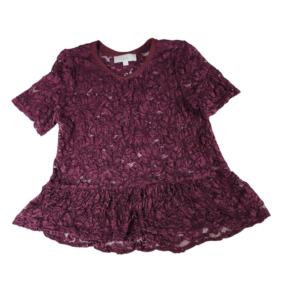 LOFT Women's Plum Floral Lace V-Neck Sz Medium Ruffle Hem Lace Top Romantic